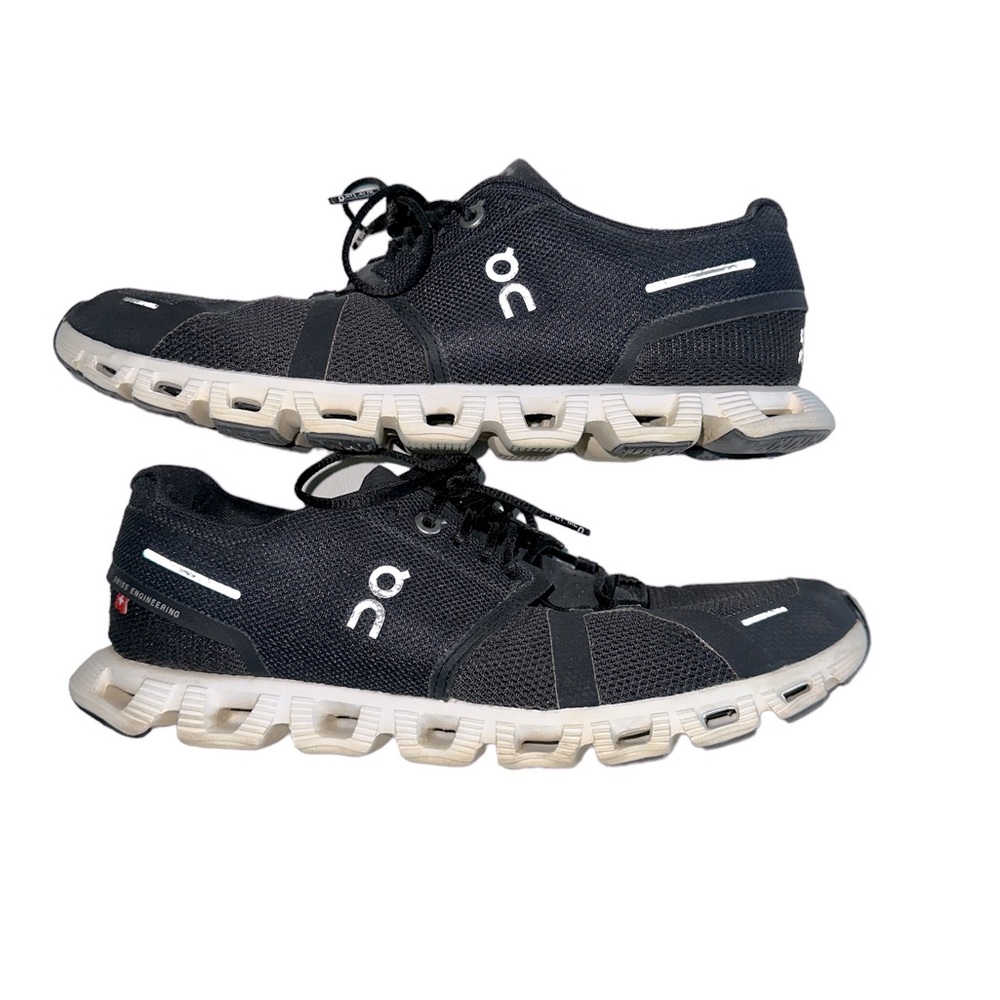 Women’s black on clouds